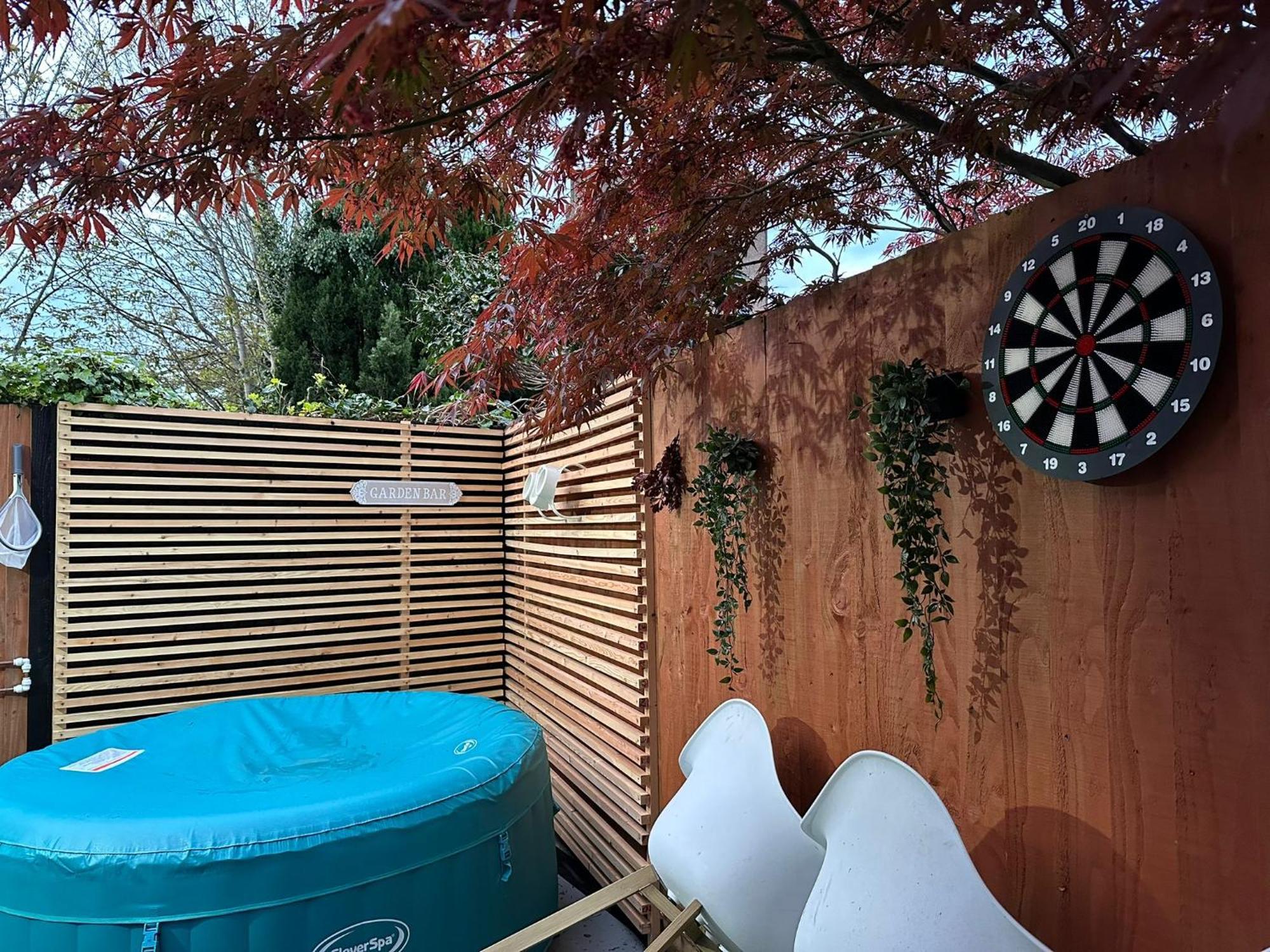 1 Bedroom Apartment With Hot Tub In Cardiff Exterior photo